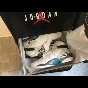 Retro Jordan 8s